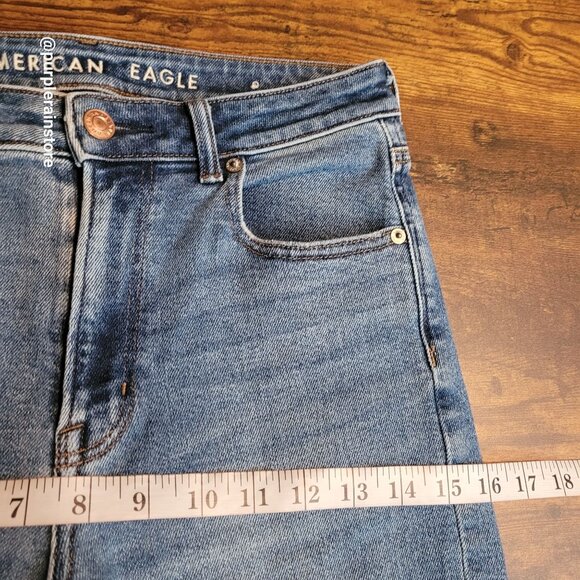 American Eagle Jeans 2 R Mom High Rise Crop Raw Hem Medium Wash Stretch Denim - Picture 8 of 12